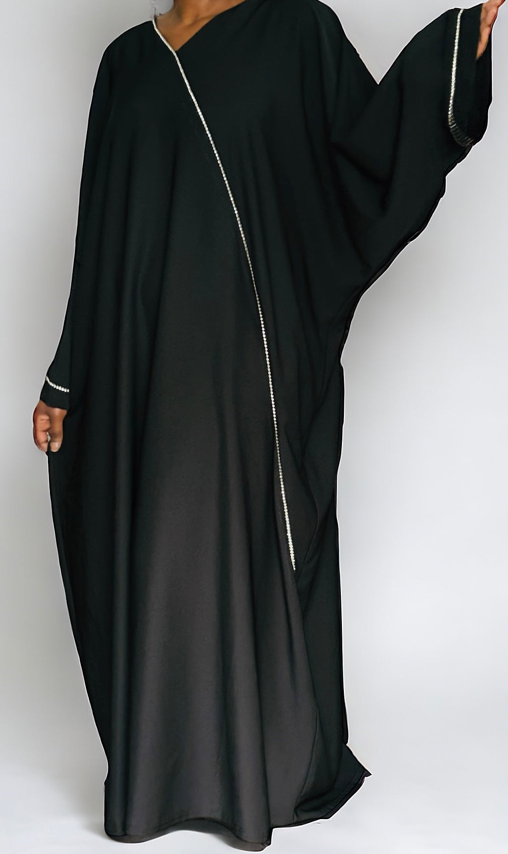 Abaya coupe saoudienne en soie de Médine
